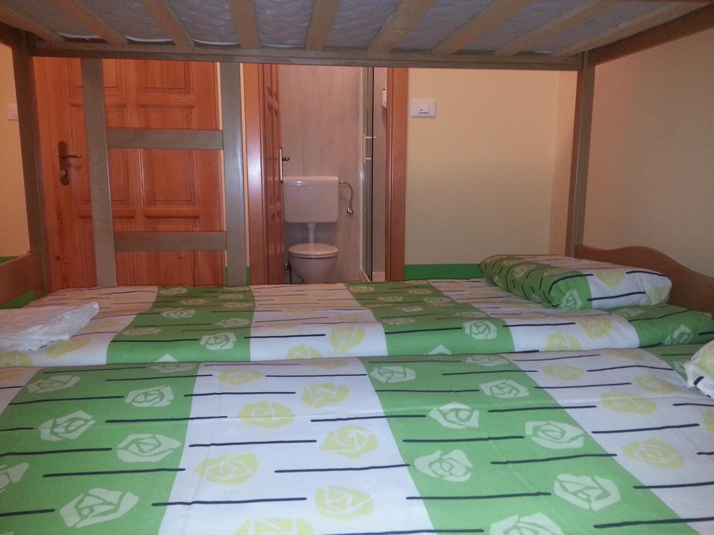 Europa Hostel Πορτορόζ Δωμάτιο φωτογραφία