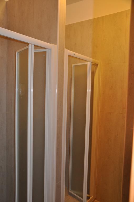 Europa Hostel Πορτορόζ Δωμάτιο φωτογραφία